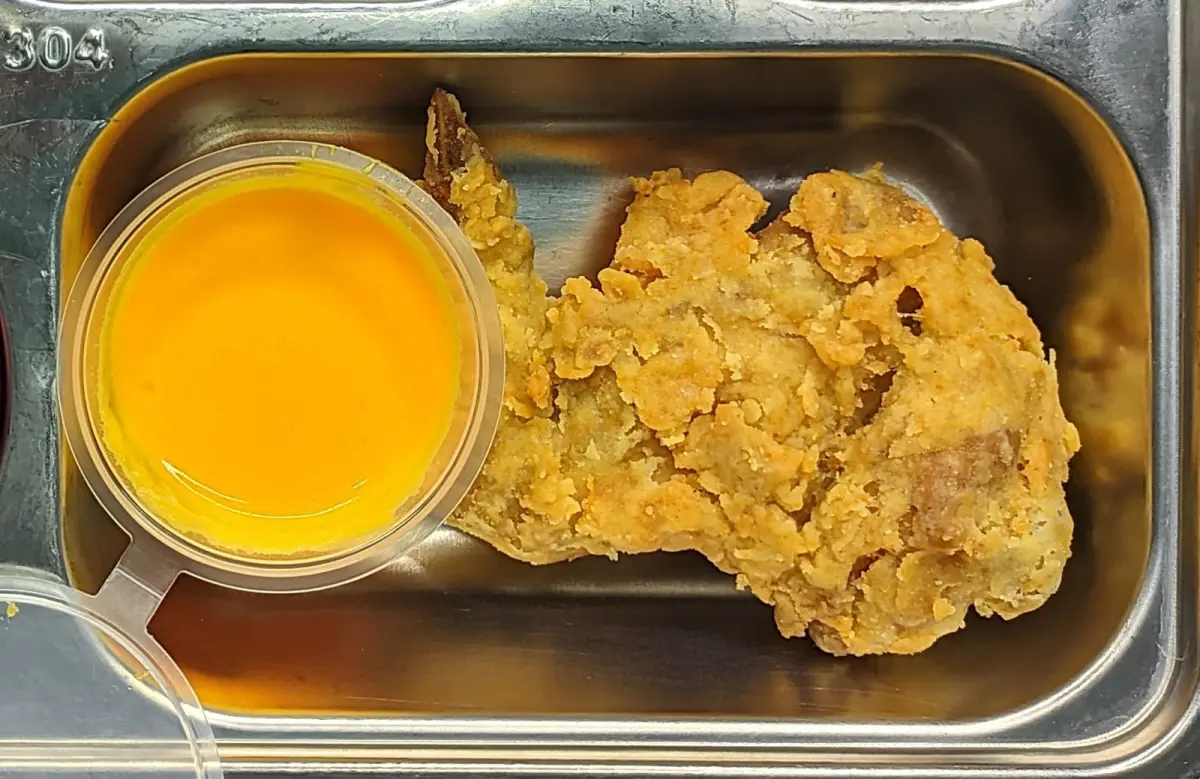 Chicken wing ala richeese