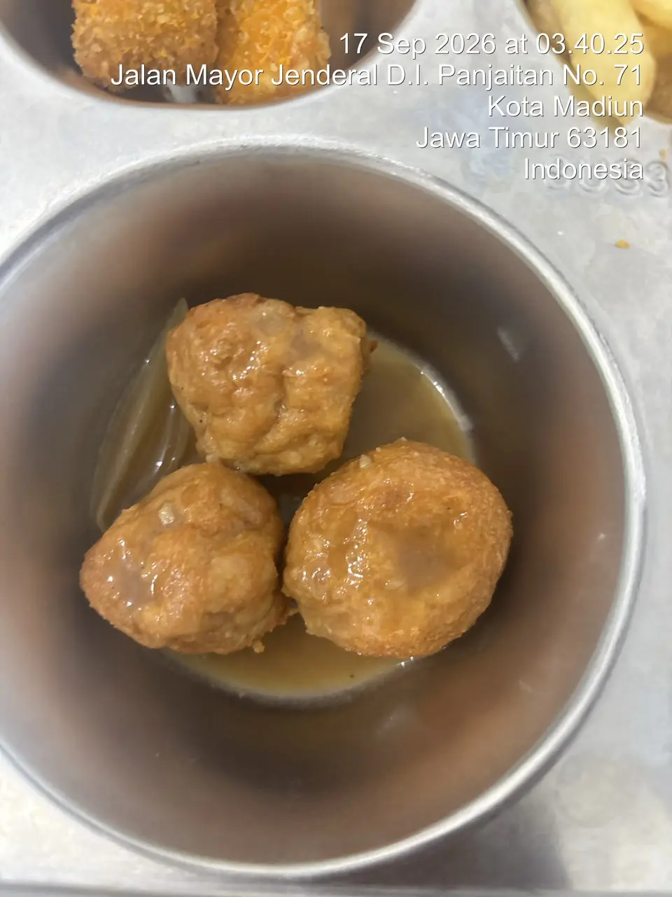 SWEDISH MEATBALL WITH BROWN SAUCE